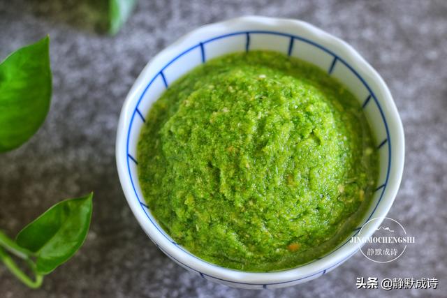 韭菜花酱适合炒什么菜？韭菜花炒什么最营养，看完这文章再做决定