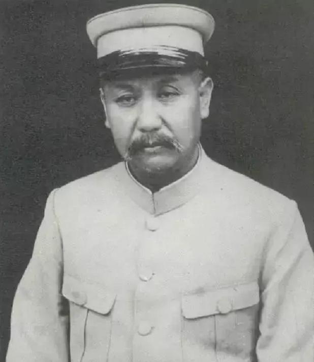 左权殉国后，日寇将左权尸体挖出来羞辱，彭德怀命暗杀队为其报仇