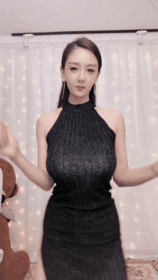 充满诱惑的美女动态图：五个小姐姐，谁更性感！