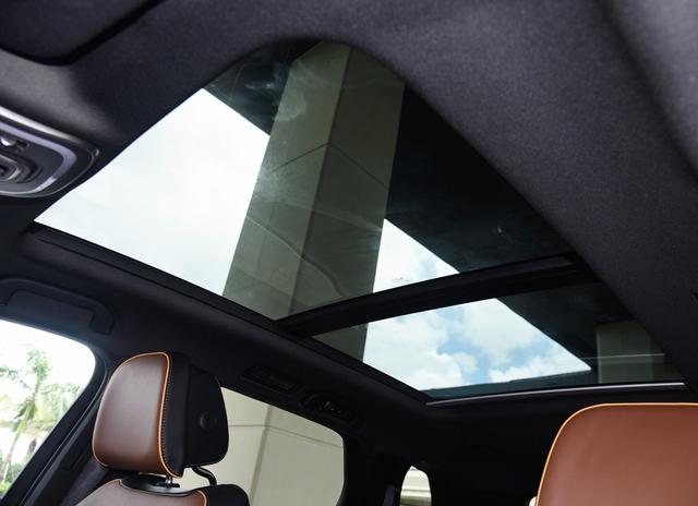 续航超500km，最快4.4秒破百，全系标配7座，详解比亚迪唐EV