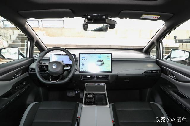 620公里续航，代价高配快充家用SUV，省钱又好养活，实拍合创Z03