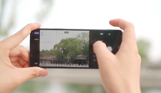 索尼Xperia 1 Ⅲ成为影像旗舰你够格么？谁给的勇气超越苹果12pro？