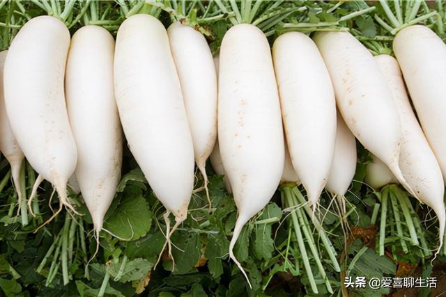 九月里，吃瓜不如吃这8种美食，清甜降燥又润肺，一年四季身体好