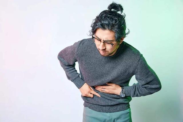 吃补肝药、药酒、维生素保肝养生？当心越补越伤肝肾，你还在用吗