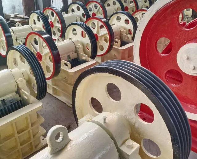 关于登封复摆颚式破碎机的信息