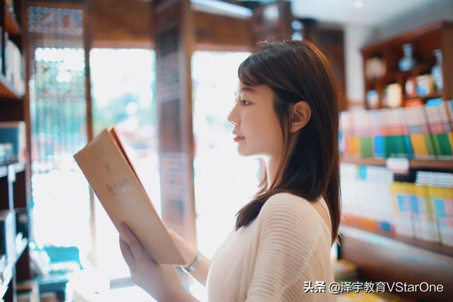 质疑到服气，这是我月入10w的学习经历｜专访形象咨询师秦小鱼