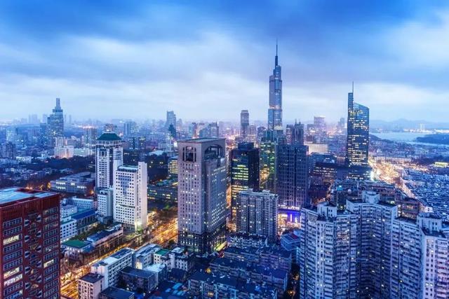 中国GDP10强省份最新出炉：广东第1，四川第6，安徽不敌湖北垫底