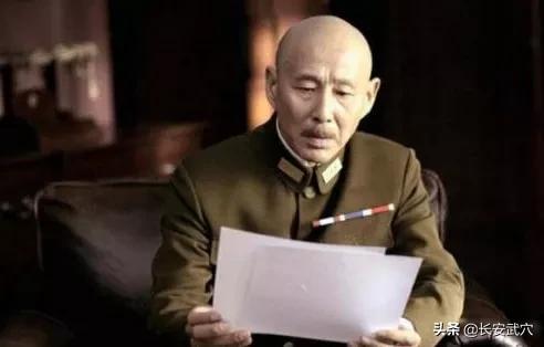 1934年，一“乞丐”硬闯根据地被拦，周总理见后惊呼：怎么是你？
