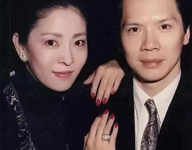 八位婚后转战商界的女明星：黎姿公司上市，张庭身价高达三百亿