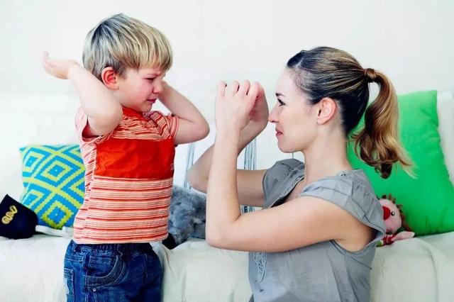 孩子为什么一生气就打人？这3招百试百灵