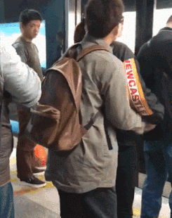 妹子动图gif:曾经沧海难为水,一眼望去全是腿