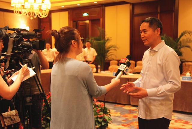 温州富豪项光达，蝉联两年民营钢企第一，力压宝钢一年入账2908亿