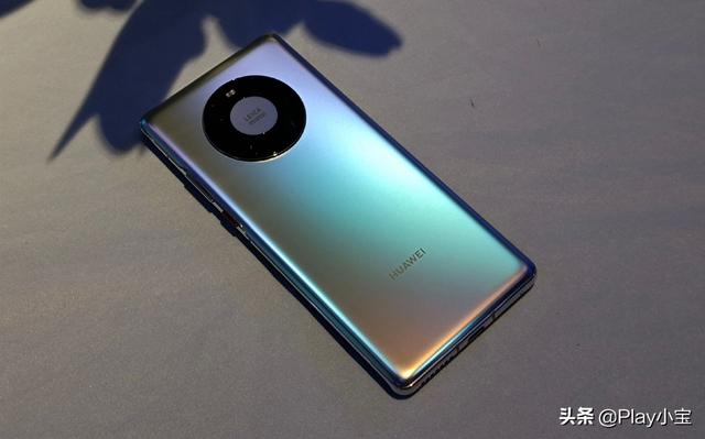 手机背后的秘密：至今为止你觉得最好的设计是什么呢？