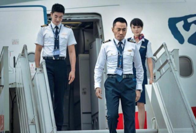 民航客机为什么不为乘客配备降落伞