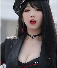 美女另类GIF动态图片：看过来，给你一个超可爱的么么哒！