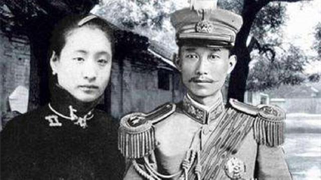 小凤仙的故事:小凤仙生命最后一刻，仍攥着蔡锷照片，蔡锷儿子：父亲对她没感情
