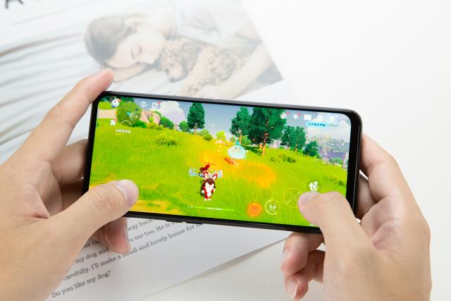 盘点1500-4500价位的银色手机，比白色更显高级，你pick谁？