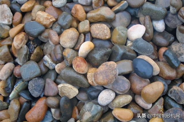卵石开箱制砂机现场的简单介绍