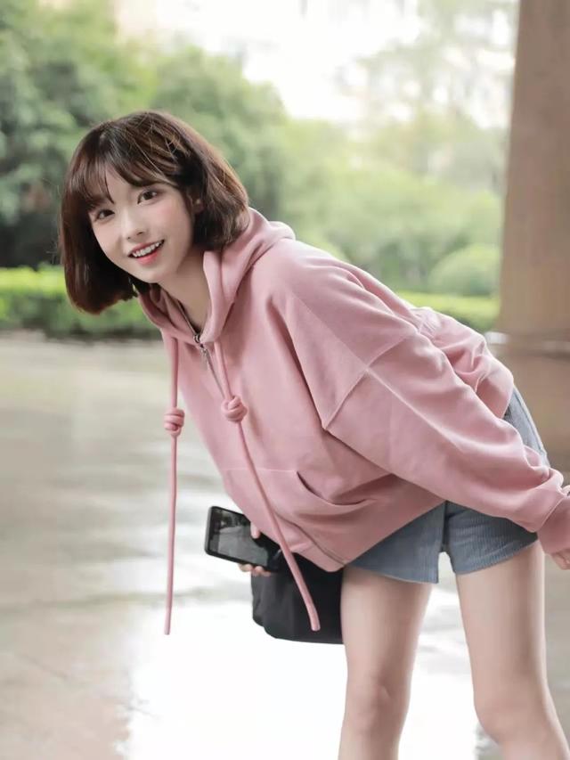 个子矮适合什么发型女（小个子什么发型好看）