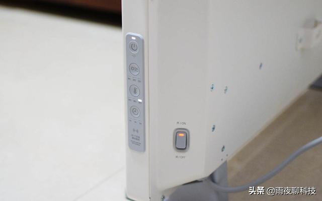 小米生态链新品：智米GR-H电暖器，浴卧两用，冬季必备