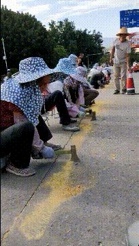 搞笑的GIF趣图：跟女朋友结婚的第二天，我已经开始后悔了