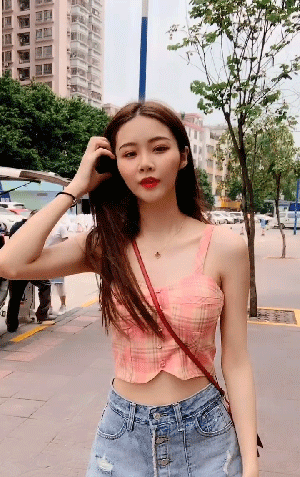 性感美女跳舞GIF：会动的小蛮腰，你最爱的是哪一张？！