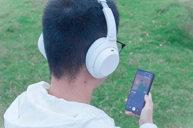 双十一想入手头戴降噪耳机？首选索尼WH-1000XM4
