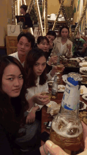 老司机必看美女GIF：禁止携带远光灯上路！
