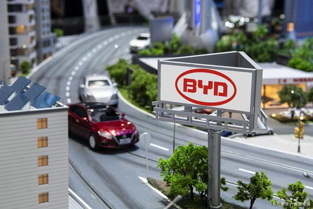 苹果过分了！要求中企赴美建厂，合作谈判已陷入僵局