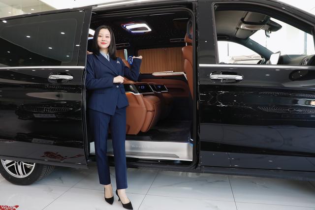 豪华保姆车大全50万保姆车图片大全