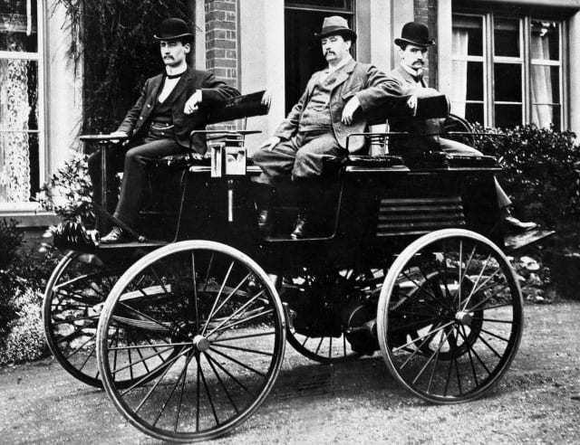 第一批电动汽车，比内燃机汽车诞生早，你知道世界上最早的纯电动车都有谁吗