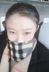 内涵的美女GIF图：妹子技能了不得啊！