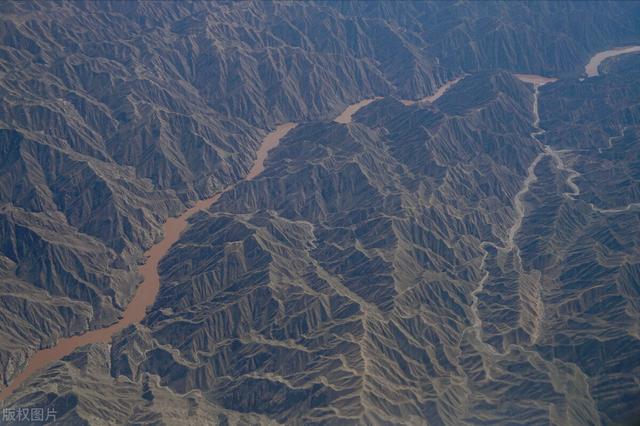 六盘山在哪里