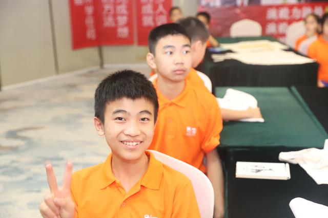 少年领袖演说：太爱发言的孩子，家长和老师该如何引导？#吴守立