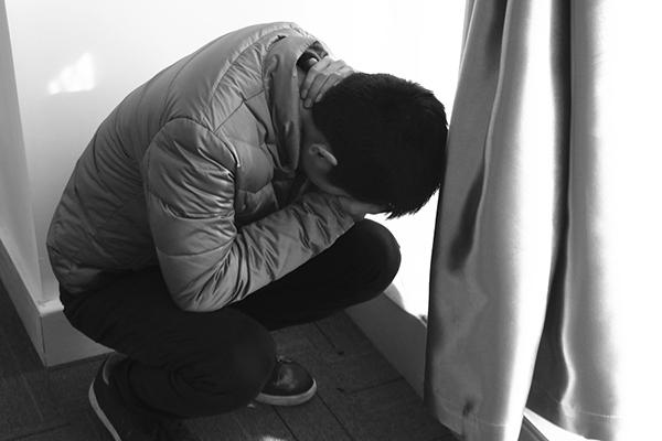 核磁共振检查会伤害身体吗（为什么医生不建议做核磁共振检查）