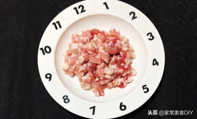 自製雲南炒三剁，肉蔬鮮美，口感層次分明，超好吃，堪稱下飯神器 美食頻道 第4张