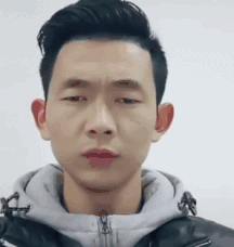 幽默的动态图gif图片：雪夜杀人案，暴力断头，凶手仓皇逃走