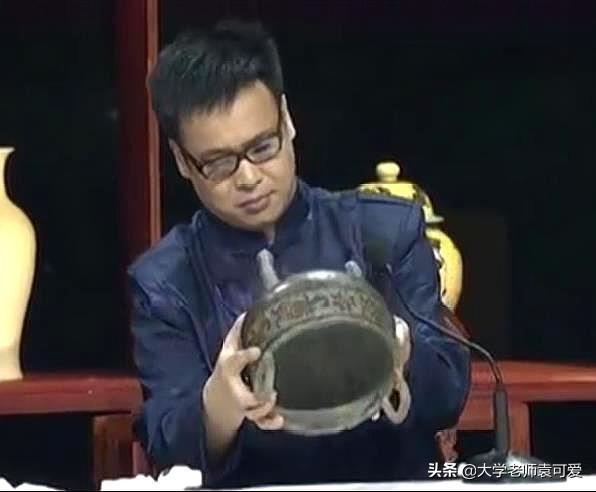 男子拿传家宝鉴宝，听父亲说属于西周晚期，专家：这一般人用不了
