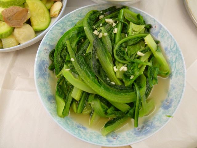 油麦菜营养丰富，冬季要多吃，开胃还下饭，对身体好8