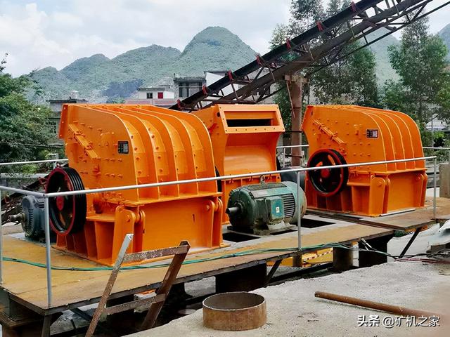 关于小型破碎机转子拆解视频的信息