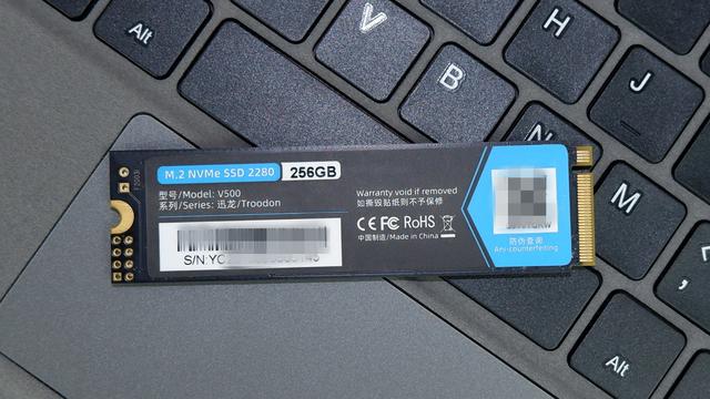 仅售1元/G，平民M.2的不错选择，ORICO硬盘盒组合分享