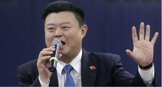 大忽悠王靖，宣称500亿挖运河，总统儿子被逼上门讨债