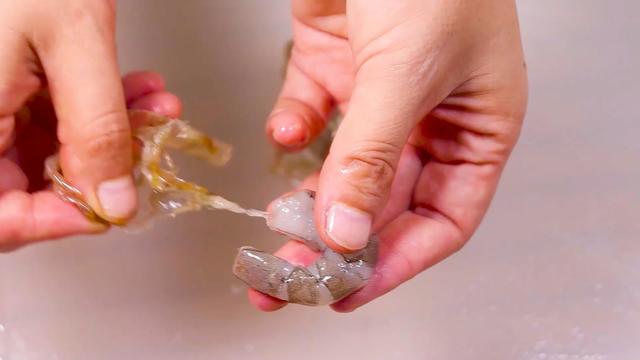 宝宝光吃不长个，多给孩子这样吃，补钙又补锌，比披萨好吃又营养