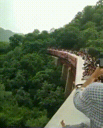 爆笑雷人的GIF：生命探测仪到底是什么高级东西！