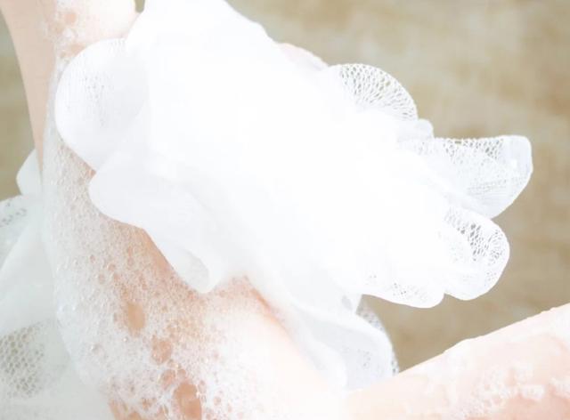 沐浴露vs身体乳美白效果