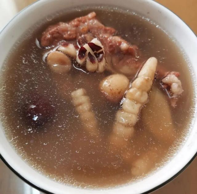 清补凉品：地蚕汤