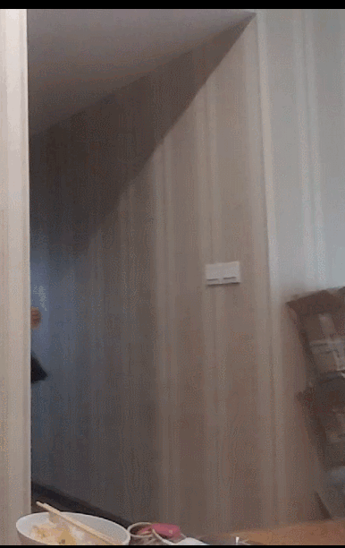 好看内涵的美女GIF动图：爱的魔力转圈圈