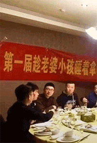 爆笑的动态图片GIF：恐高症患者看完都尿了