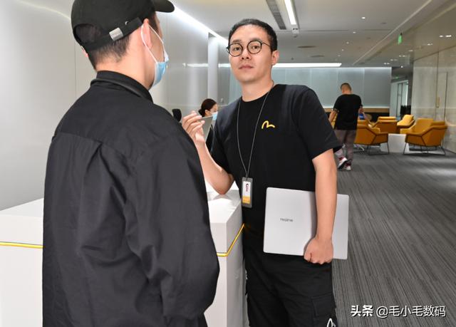 「一分鐘資訊」榮耀、iQOO、一加、realme、華為、蘋果，最新消息