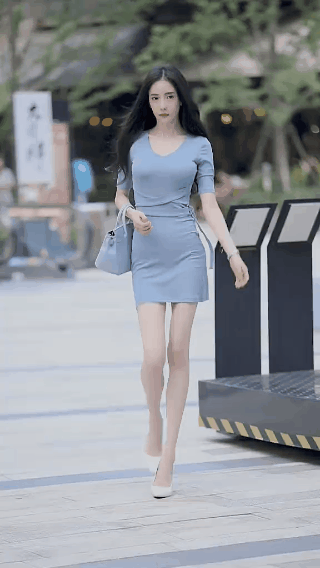 邪恶美女的动图图片：让我这种没女朋友的怎么想！